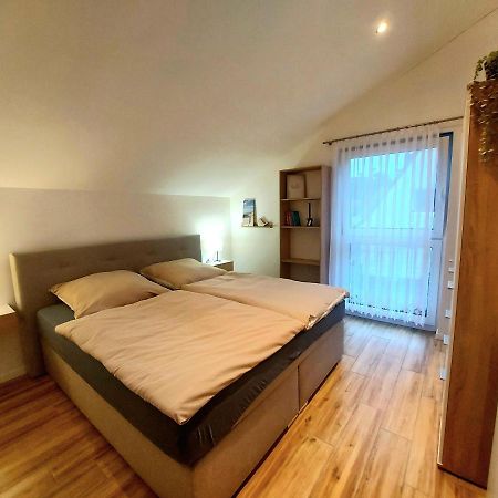 Ferienwohnung Waldliebe Хомбург Екстериор снимка
