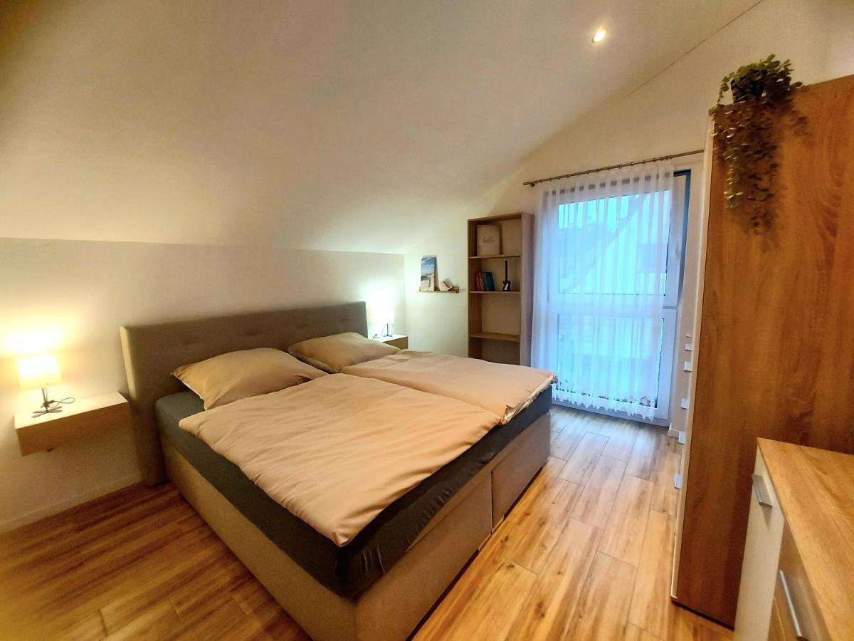 Ferienwohnung Waldliebe Хомбург Екстериор снимка